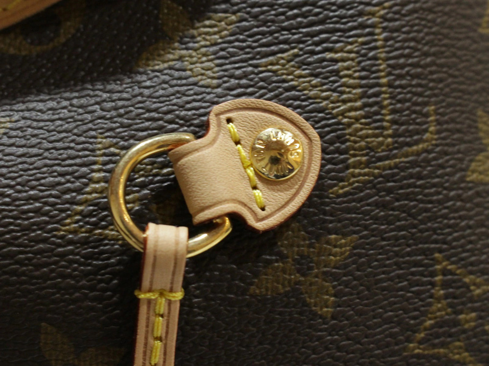 LOUIS VUITTON Neverfull Monogram Canvas Brown Tote Bag Pouch Clutch